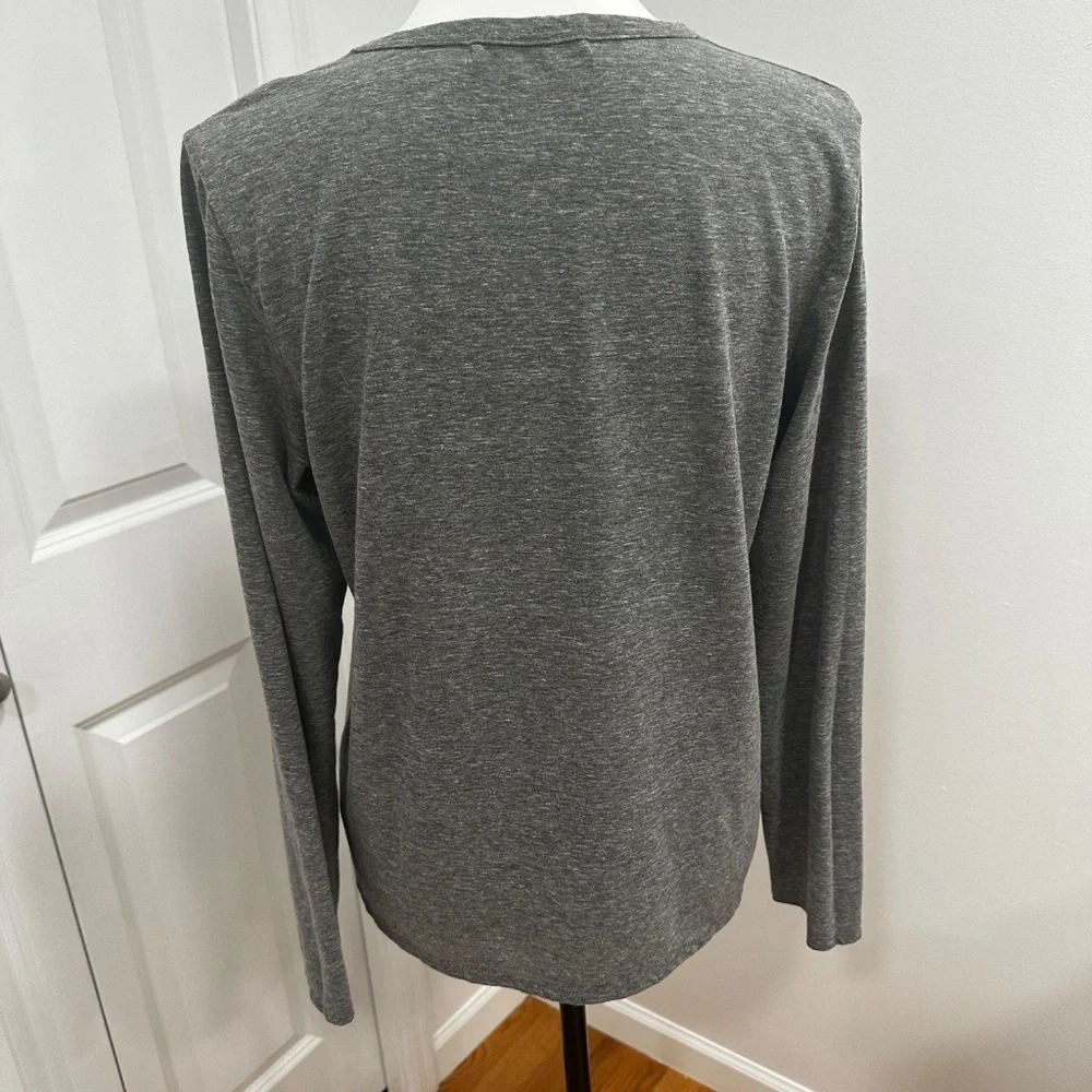 perfectwhitetee L/S Tee - Picture 3 of 5